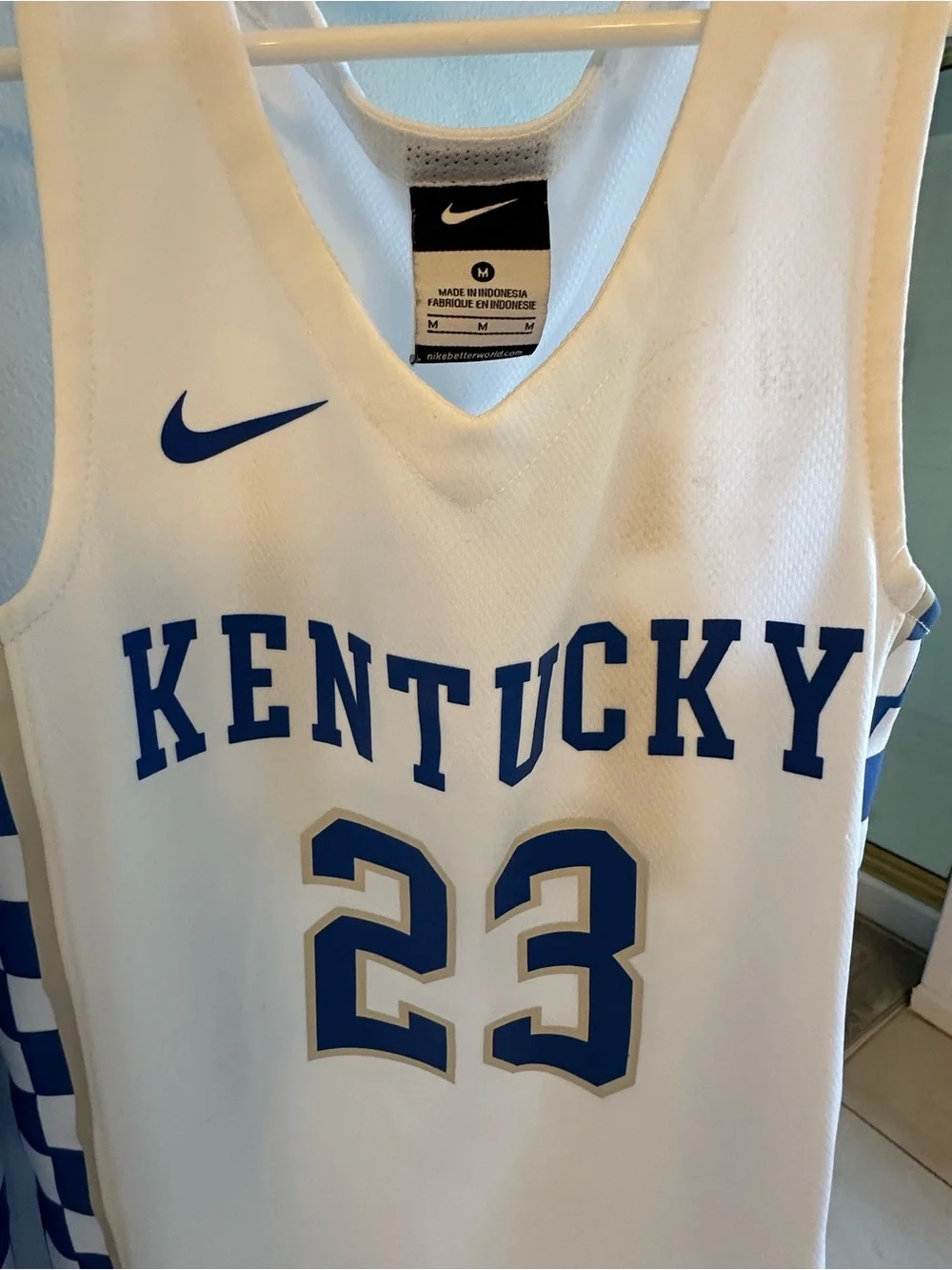 Nike White and Blue Kentucky #23 Basketball Jersey & Shorts - Picture 2 of 2